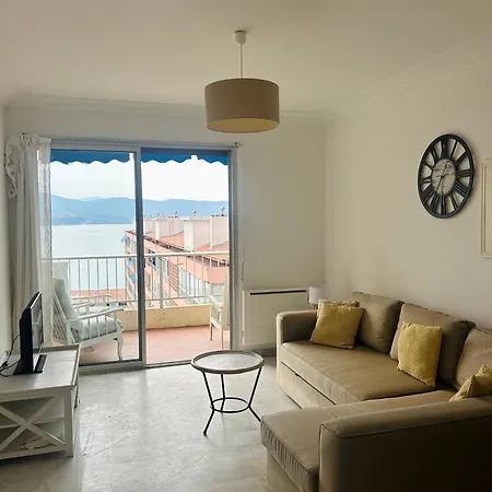 T2 Vue à 8 Min Du Centre D'ajaccio Et 1 Min Des Plages * Ajaccio (Corsica)