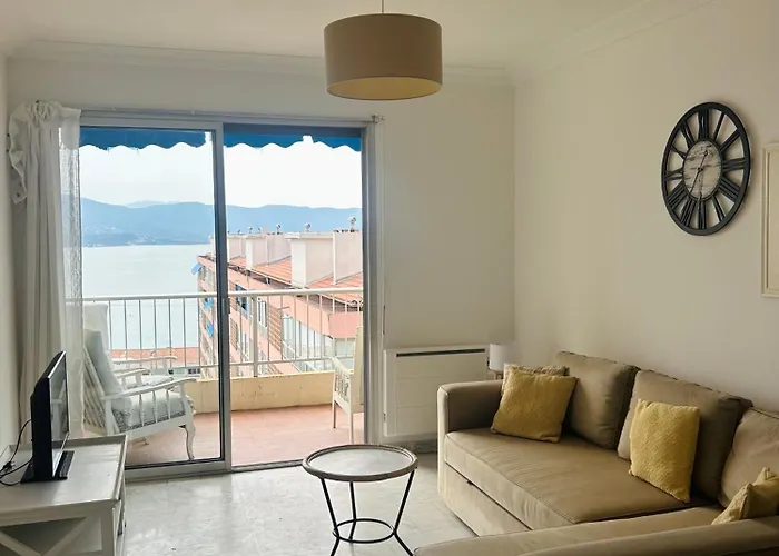 T2 Vue A 8 Min Du Centre D'ajaccio Et 1 Min Des Plages * Ajaccio (Corsica)